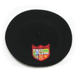TXAPELA con bordado del escudo Euskal Herria