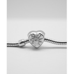 CHARM EGUZKILORE CORAZÓN